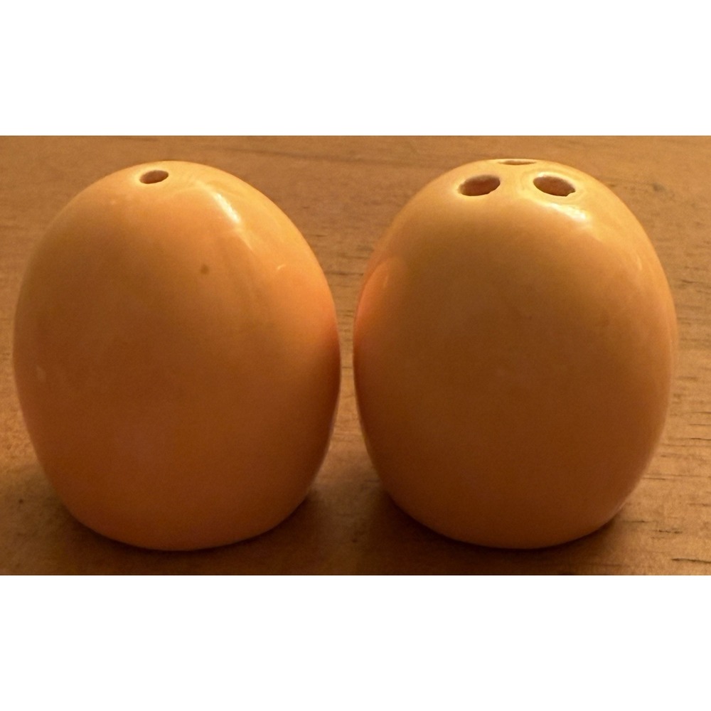 Vintage Pink Mini‎ Salt & Pepper Shakers 1.5" Tall
